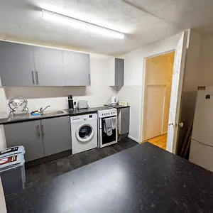 https://stay-sleep-rest-heeley-sheffield.yorkshirehotels.net