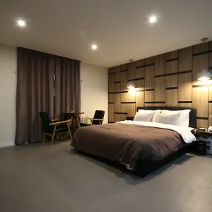https://dino-station.busan-hotelsweb.com